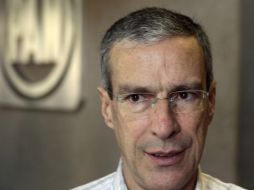 Al asumir el cargo, González Morfín fue felicitado por los distintos legisladores. EL UNIVERSAL  /