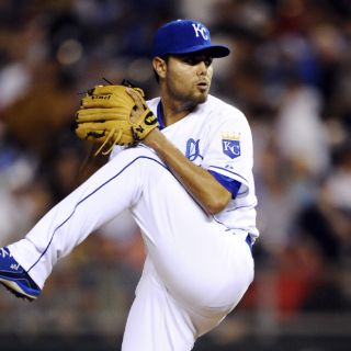 Joakim Soria podría entrenar como abridor de los Reales