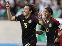 Andrés Guardado viste la playera de la Selección Mexicana en el marco de la Copa Oro 2011. EL UNIVERSAL  /