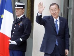 Ban Ki-moon llega hoy a París donde presidió la conferencia siobre la Libia post-Gadhafi. AP  /