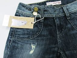 Los jeans se ajustan a tu cuerpo, ofreciéndote comodidad para tus actividades. E. BARRERA  /