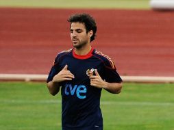 El mediocampista español Cesc Fábregas, durante sesión de entrenamiento para preparar partido amistoso frente a Chile. AFP  /