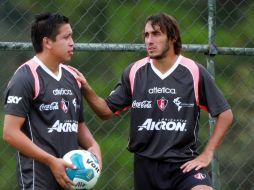 Gastón Puerari (D) durante un entrenamiento de los 'Zorros'. MEXSPORT  /