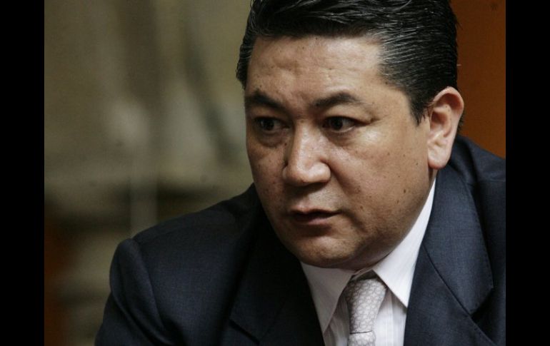 El diputado expuso que en algunas escuelas, a petición de los padres, ya se llevan a cabo estas pruebas. ARCHIVO  /