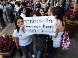 Trabajadores del casino se manifestaron ayer en la Presidencia Municipal de Guadalajara. A. GARCÍA  /