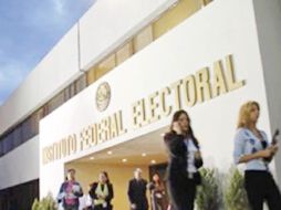 La creciente violencia en el país obliga al IFE a tomar medidas de protección. ARCHIVO  /