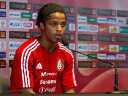 El atacante mexicano, Giovani dos Santos, estuvo a punto de firmar con el Sevilla. MEXSPORT  /