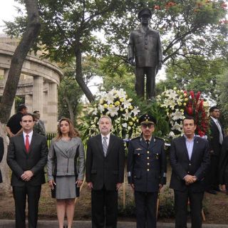 Realizan homenaje luctuoso al ex mandatario Marcelino García Barragán