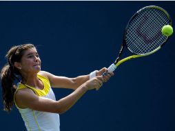 La mexicana Marcela Zacarías durante el Abierto juvenil de tenis en Estados Unidos. AFP  /