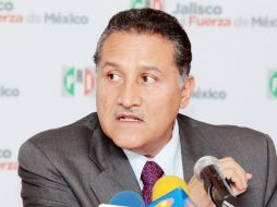 El diputado,Arturo Zamora dijo que elaborará un texto que aclarará dudas. ARCHIVO  /