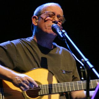 Silvio Rodríguez descalifica comentarios de Milanés