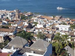 Los vecinos cercanos a los templos dieron su versión de los hechos.En la foto vista de Puerto Vallarta. ARCHIVO  /