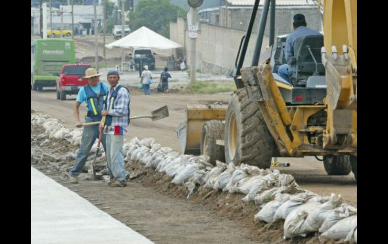 La superficie a arreglar es de más de 16 mil metros cuadrados, desde la calle Morelos a Cerro de las Campanas. ARCHIVO  /