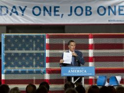El exgobernador Mitt Romney es considerado uno de los rivales republicanos con más posibilidades frente a Obama. AP  /
