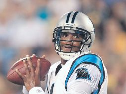 El quarterback Cam Newton fue la primera selección global del reciente Draft universitario. GETTY IMAGES SPORT  /