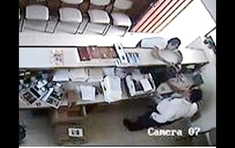 La Arquidiócesis entregó al Ministerio Público estatal material informativo  de las cámaras de televisión. ESPECIAL  /