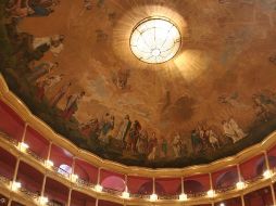 Un mural lleno de simbolismos, esperando a ser contemplado. ARCHIVO  /