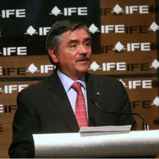 Váldes Zurita reitera llamado para nombrar consejeros electorales