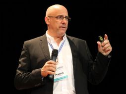 Alain Ayotte, presidente de BIXI, durante la presentación “El nuevo modo de transporte en Canadá”, el en ITESO. A. HINOJOSA  /