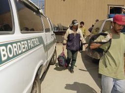 La Facultad de Derecho de la Universidad Stanford elaboró el informe ''Deportación sin debido proceso legal''. AP  /