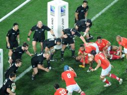 Acción del partido entre Nueva Zelanda y Tonga en el Mundial de Rugby. AFP  /