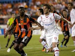 Iván Alonso de Toluca durante el partido de la jornada siete. MEXSPORT  /