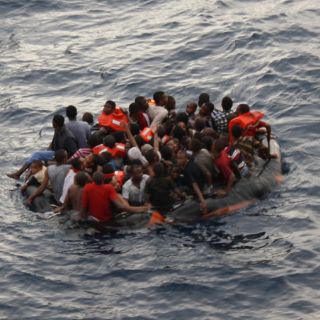 Al menos 198 muertos al naufragar un barco en Zanzíbar