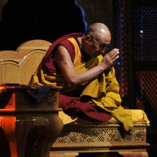 Dalai Lama promete volver a México en 2012