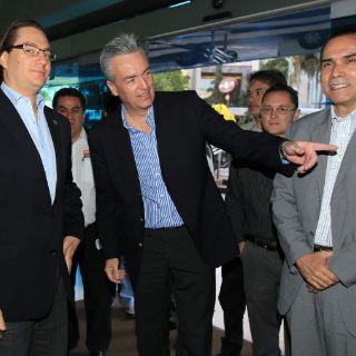 Nuevo titular de Salud promueve campaña de lactancia