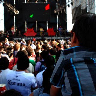 Continúa en Chapultepec el espectáculo del Festival 212