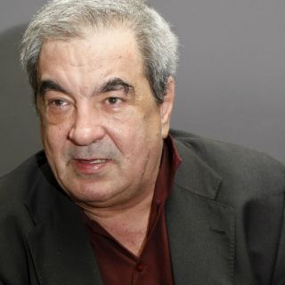 Rinden homenaje a Eliseo Alberto