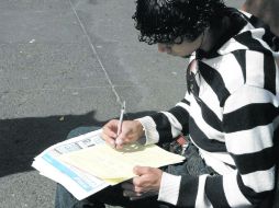 Para combatir el desempleo, las universidades promueven entre sus alumnos la posibilidad de crear sus propias empresas. E. PACHECO  /