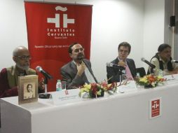 El hispanista S.P. Ganguly, Óscar Pujol,  Javier Salido y el académico Chakravarty. AP  /