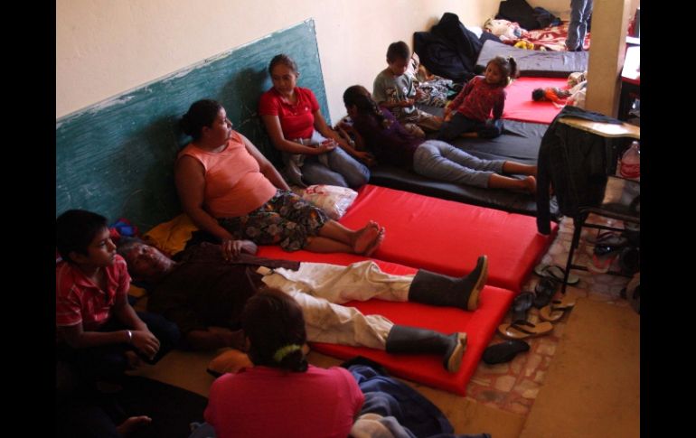 El Estado de Veracruz dispuso 12 refugios los cuales ya cuentan con 544 personas. EL UNIVERSAL  /