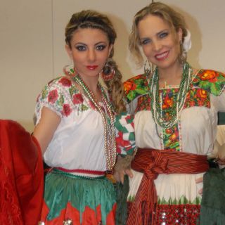 Realizan pasarela de Chinas Poblanas en el MAP