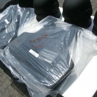 Entregan chalecos y cascos antibala