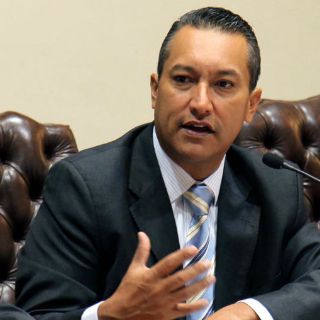 Se reúnen Blake, Ebrard y Esparza en Gobernación