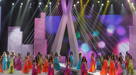 Participantes de Miss Universo 2011 en la ceremonia de elección de hoy en Sao Paulo, Brasil. REUTERS  /