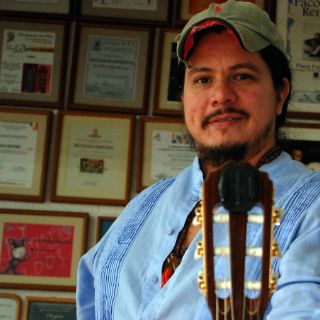 Paco Rentería lleva su música por el mundo