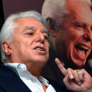 El rocanrol al estilo Enrique Guzmán