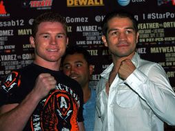 Saúl Álvarez y Alfonso Gómez ya empezaron a calentar su combate del próximo sábado. ESPECIAL  /