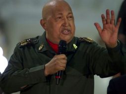 Hugo Chávez convoca a elecciones dos meses antes de lo previsto. ARCHIVO  /