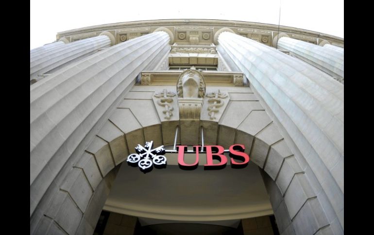 Daño económico y a su reputación enfrenta UBS. EFE  /