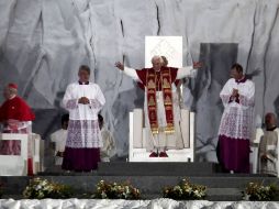El Papa Benedicto agradeció el trabajo realizado y lo calificó como motivo de reflexión. NOTIMEX  /