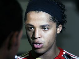 Redknapp tratará de darle juego a jugadores jóvenes como es el caso de Giovani dos Santos. AP  /