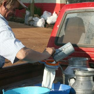 Sagarpa ofrece un peso en programa de leche deshidratada