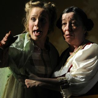 El estreno de una obra inédita de Oscar Wilde indigna a su nieto