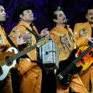 Irán Los Tigres del Norte y Zoé a Grammy Latinos con ''MTV unplugged''