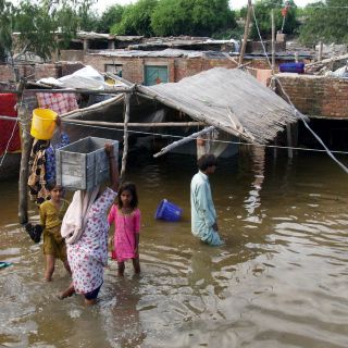 Pakistán de nuevo ante otra catástrofe natural que ya ha causado 248 muertes