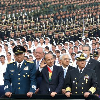 Miles de militares en el desfile por el festejo de la Independencia